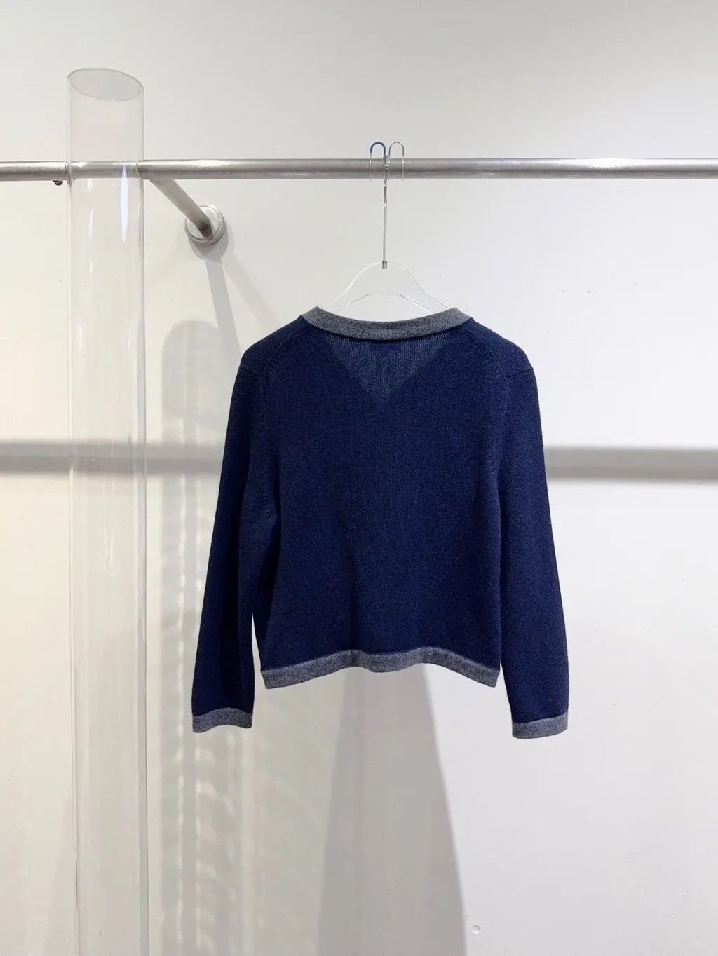 Chanel Navy Cashmere Knitwear Navy Cashmere Never worn, with tag - Model View