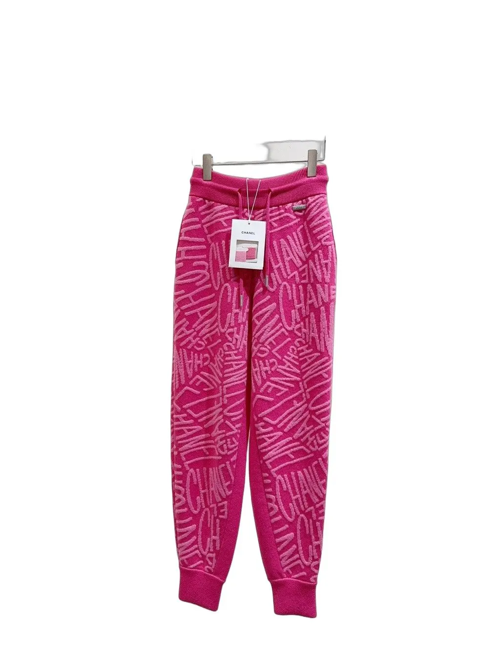 Chanel Wool [a VERIFIER] Trousers MultiColor Wool Never worn, with tag - Front View