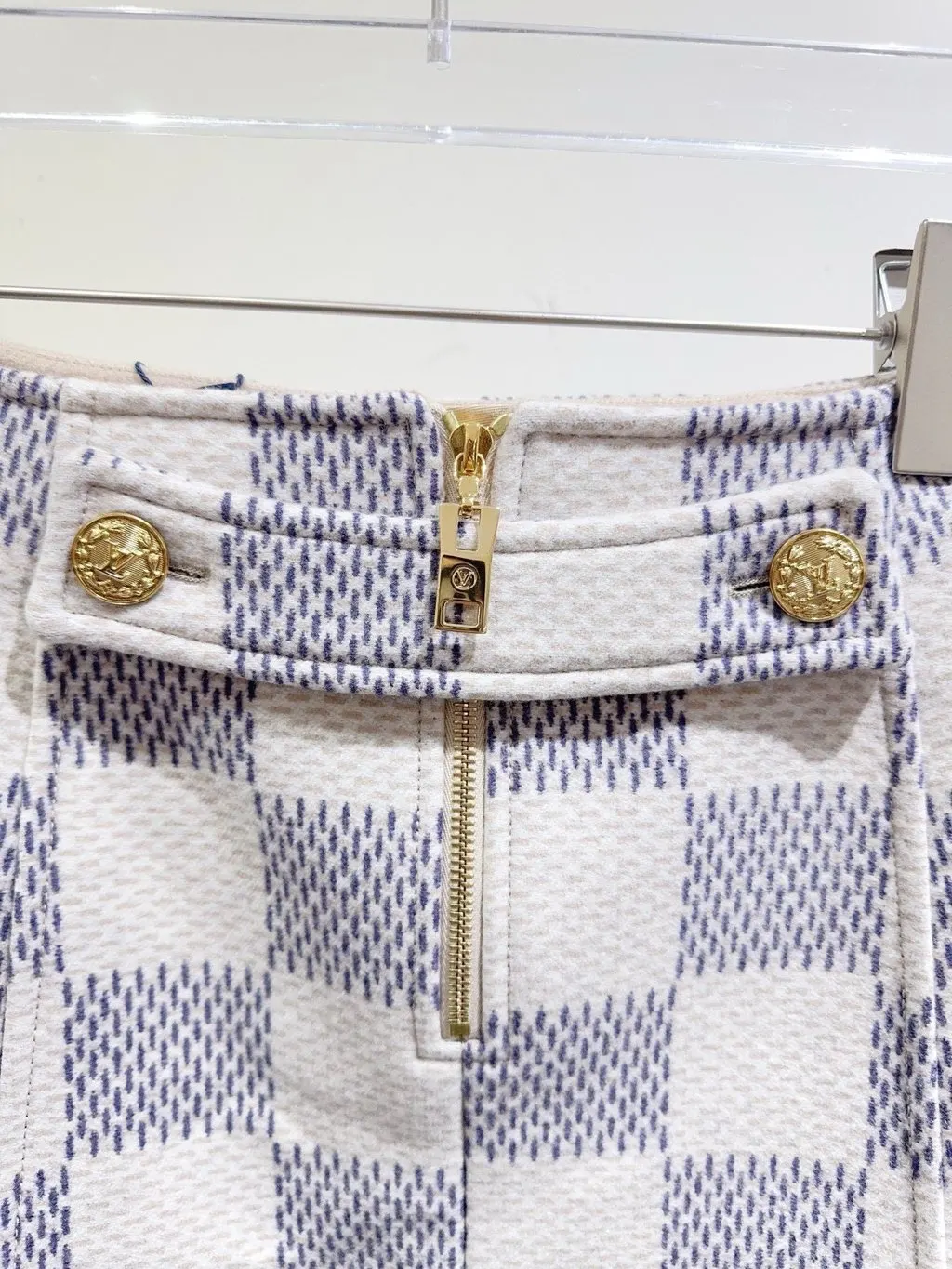 Louis Vuitton Damier Cashmere Skirt MultiColor Cashmere Never worn, with tag - Inside View