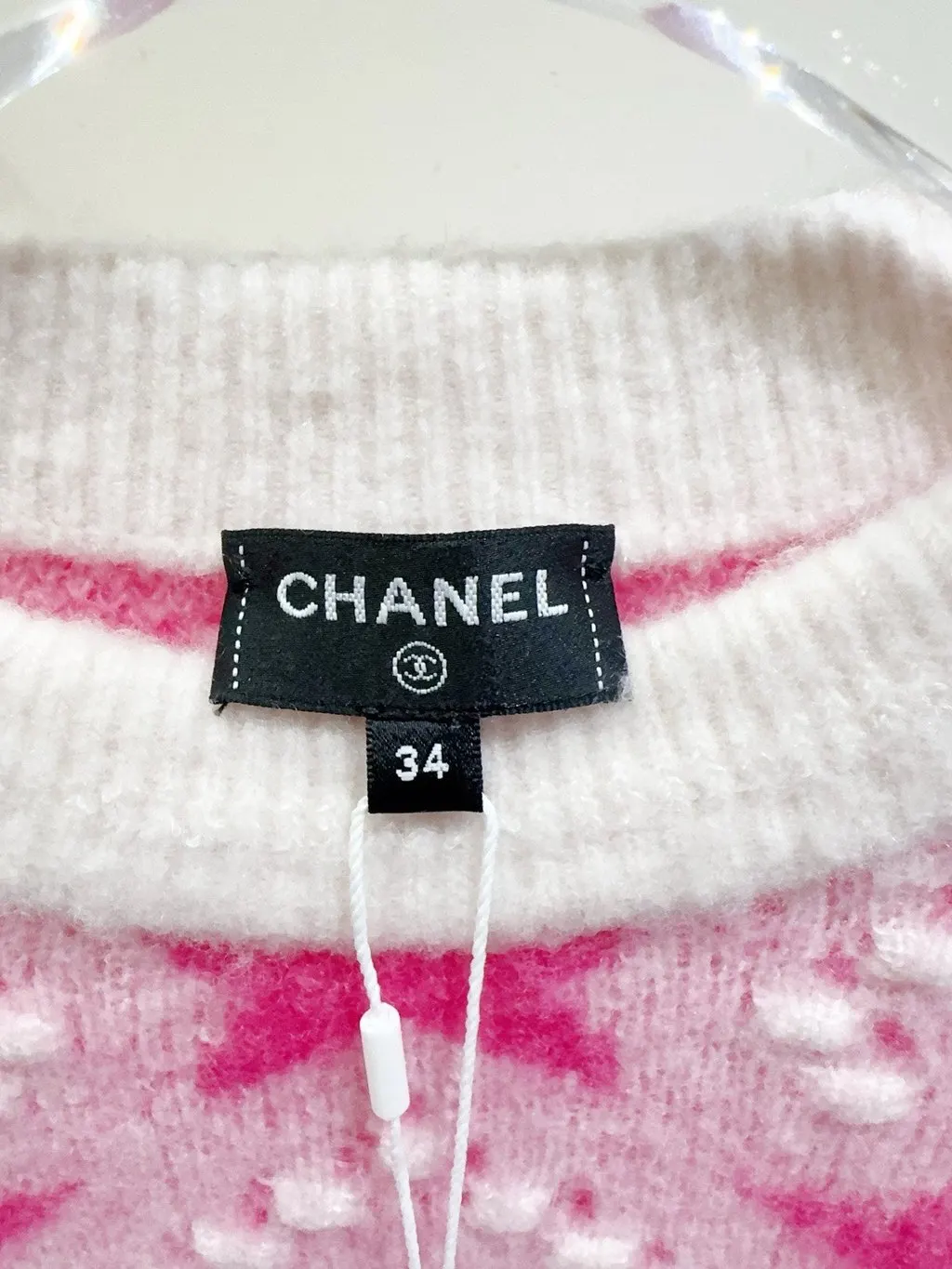 Chanel Coco Neige Pink Cashmere Knitwear Pink Cashmere Never worn, with tag - Inside View