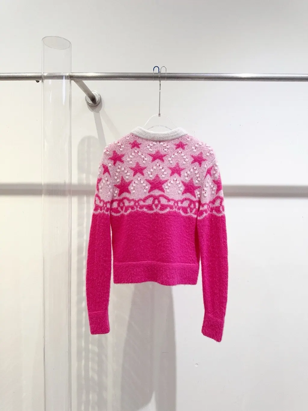 Chanel Coco Neige Pink Cashmere Knitwear Pink Cashmere Never worn, with tag - Model View