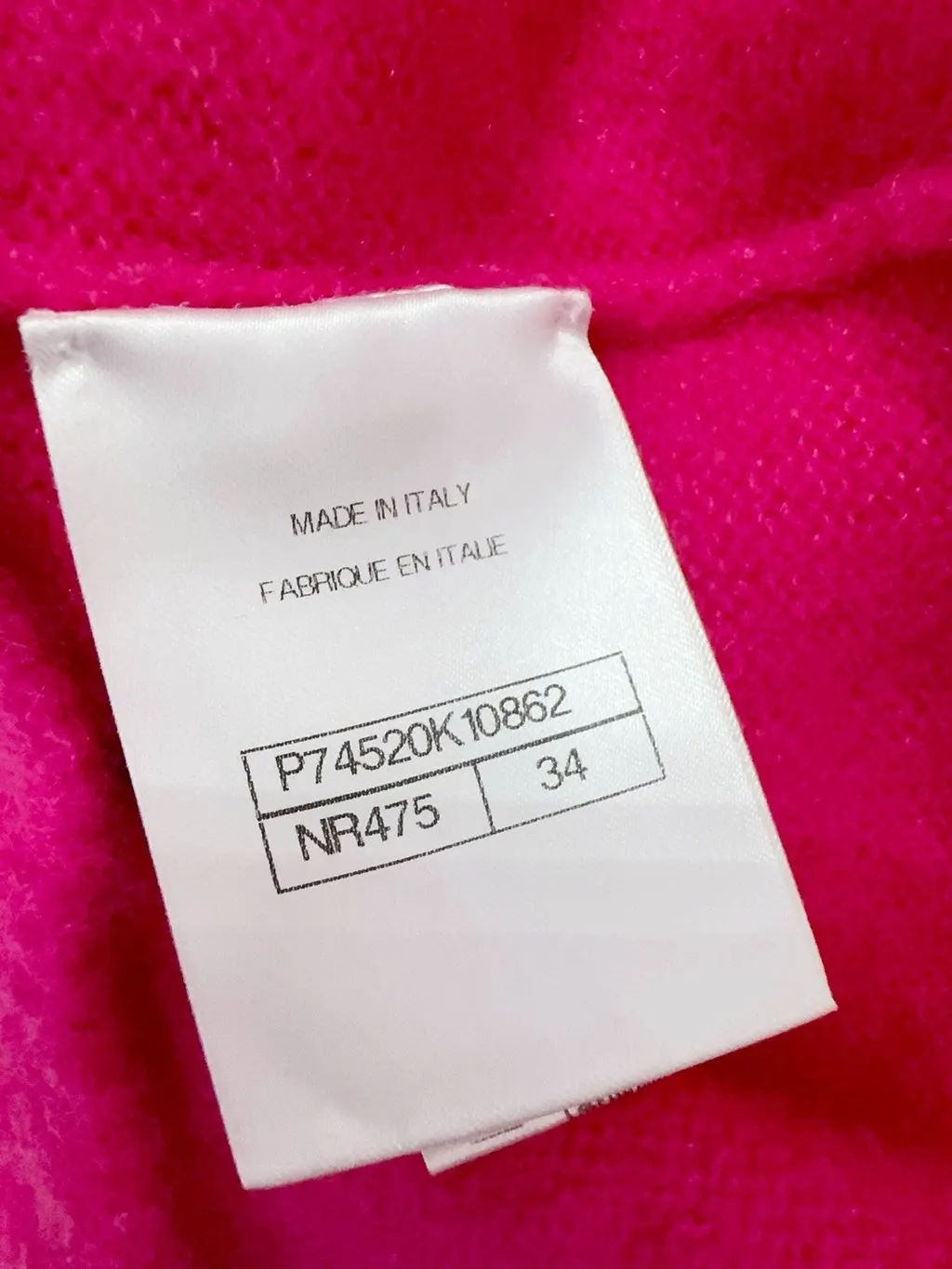 Chanel Coco Neige Pink Cashmere Knitwear Pink Cashmere Never worn, with tag - Box View