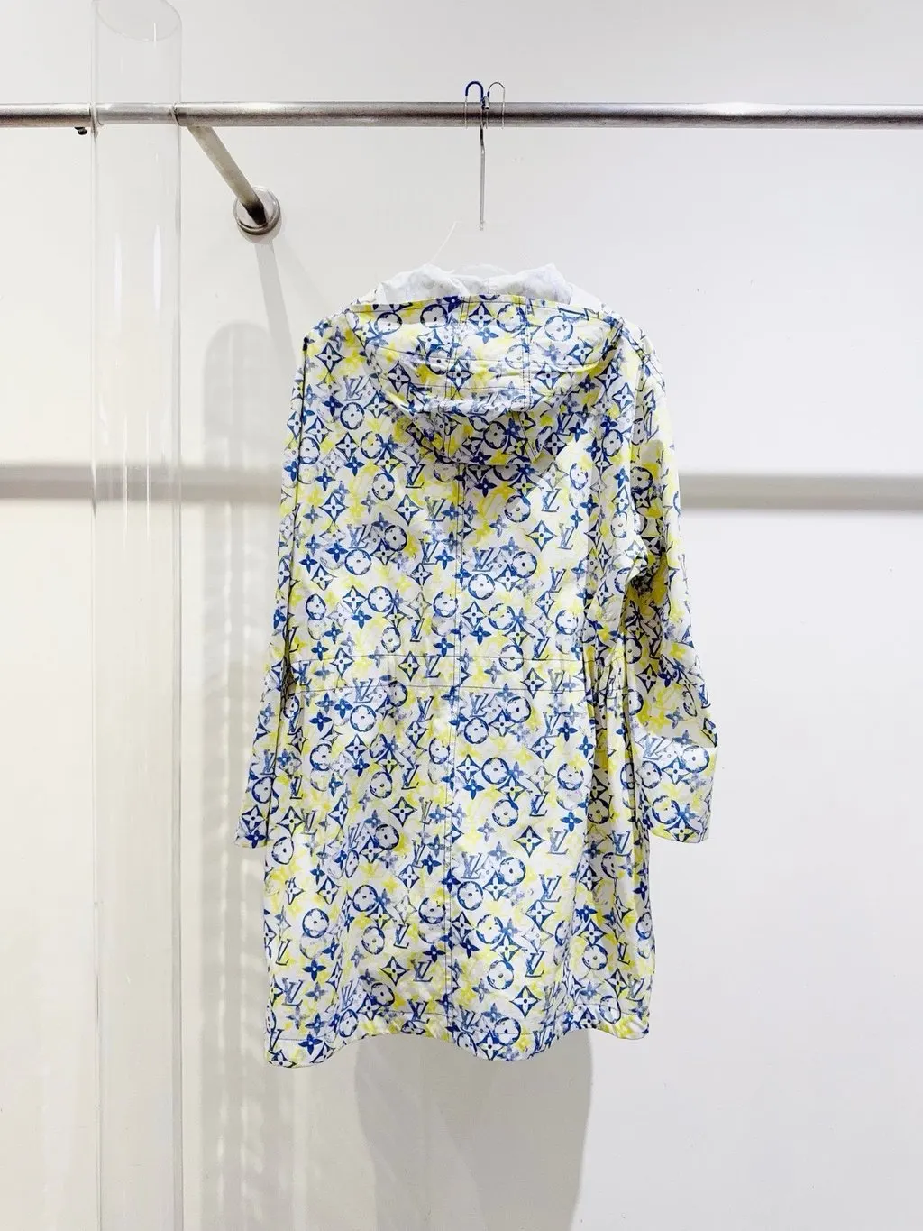 Louis Vuitton Cotton Jacket MultiColor Cotton Never worn - Model View