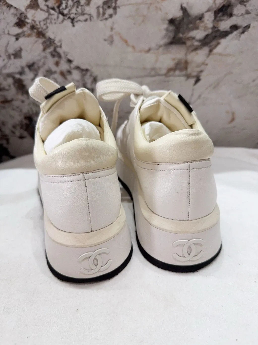 Chanel White Leather Sneakers White Leather Very good - Model View