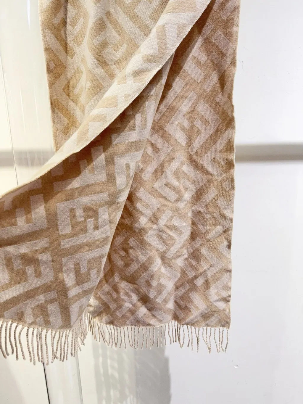 Fendi Cashmere Scarf MultiColor Cashmere Very good - Back View