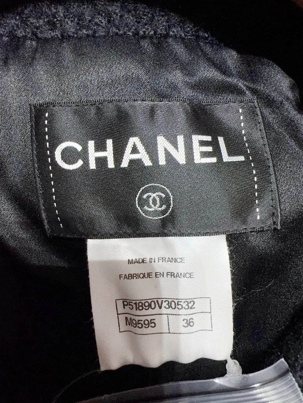 Chanel Tweed Jacket MultiColor Tweed Never worn - Box View