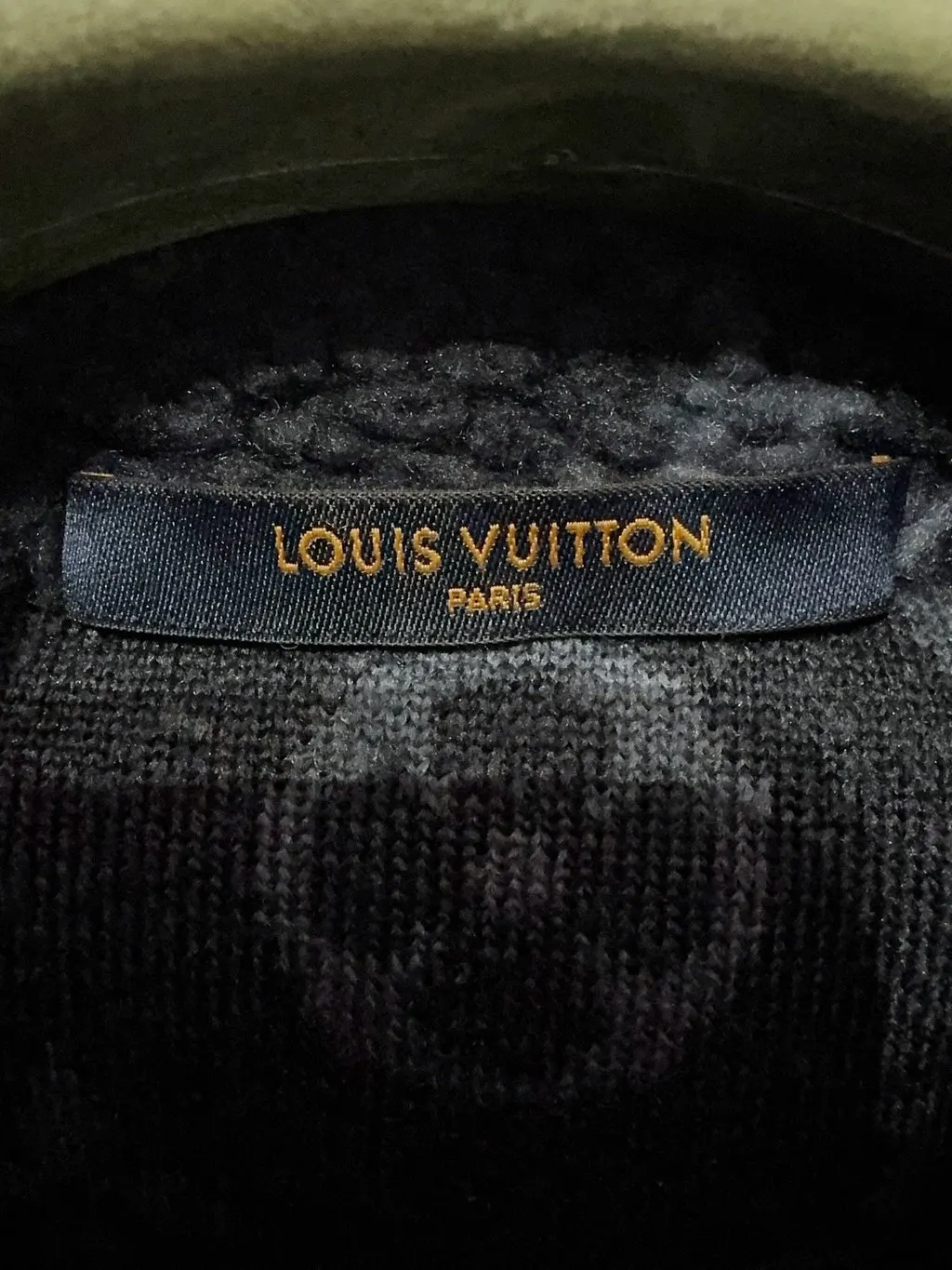 Louis Vuitton Navy Polyester Jacket Navy Polyester Never worn - Model View