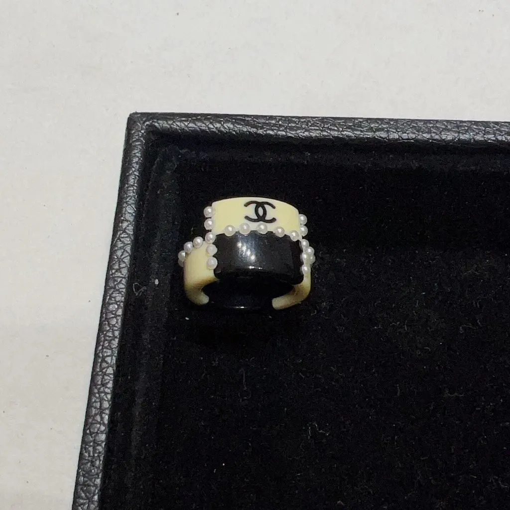 Chanel Plastic Ring MultiColor Plastic Good - Inside View