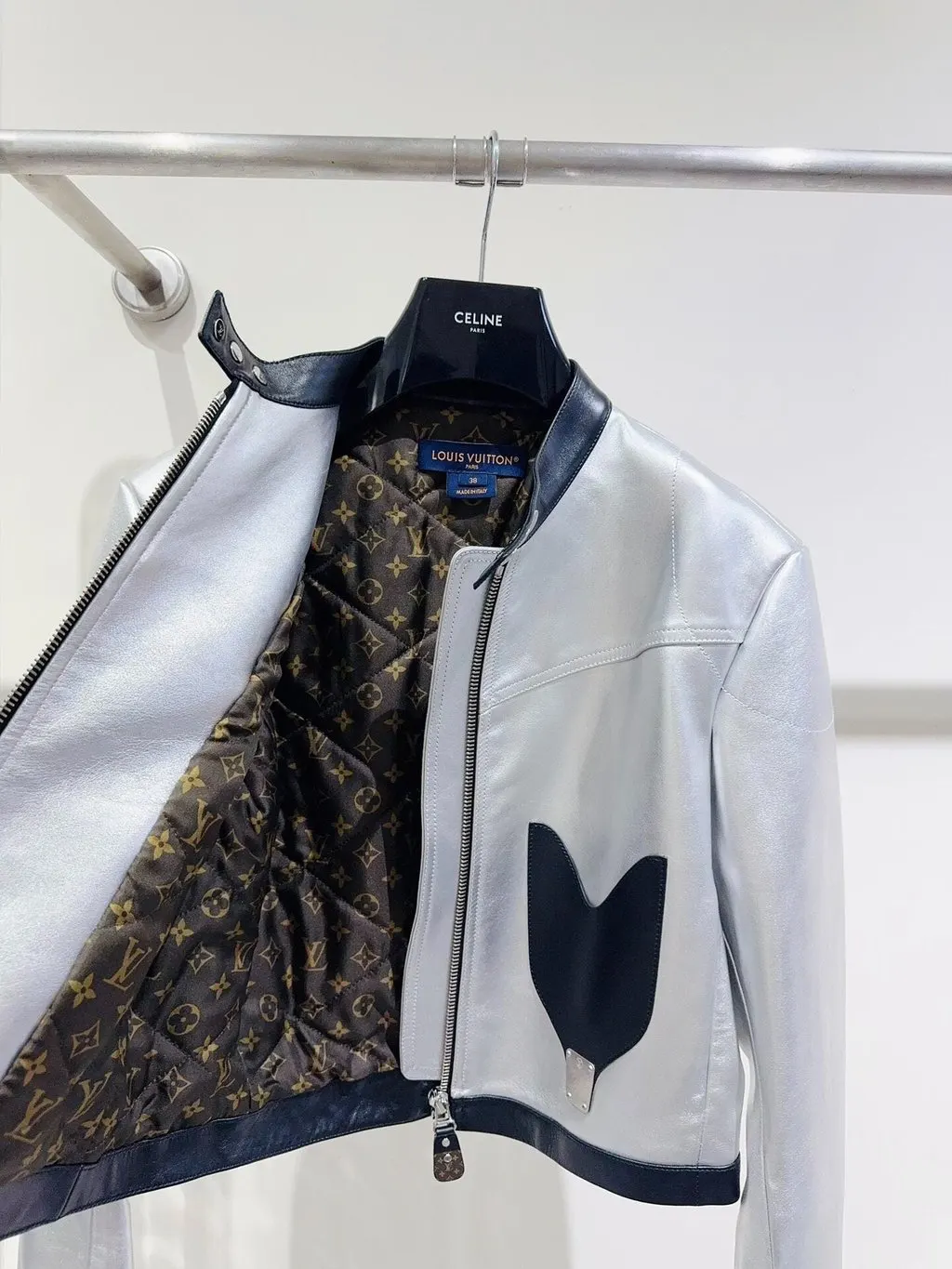 Louis Vuitton Leather Jacket MultiColor Leather Very good - Inside View