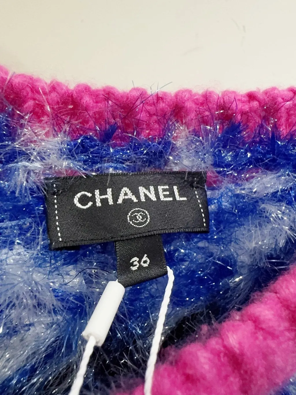 Chanel 21K Cashmere Knitwear MultiColor Cashmere Never worn - Back View