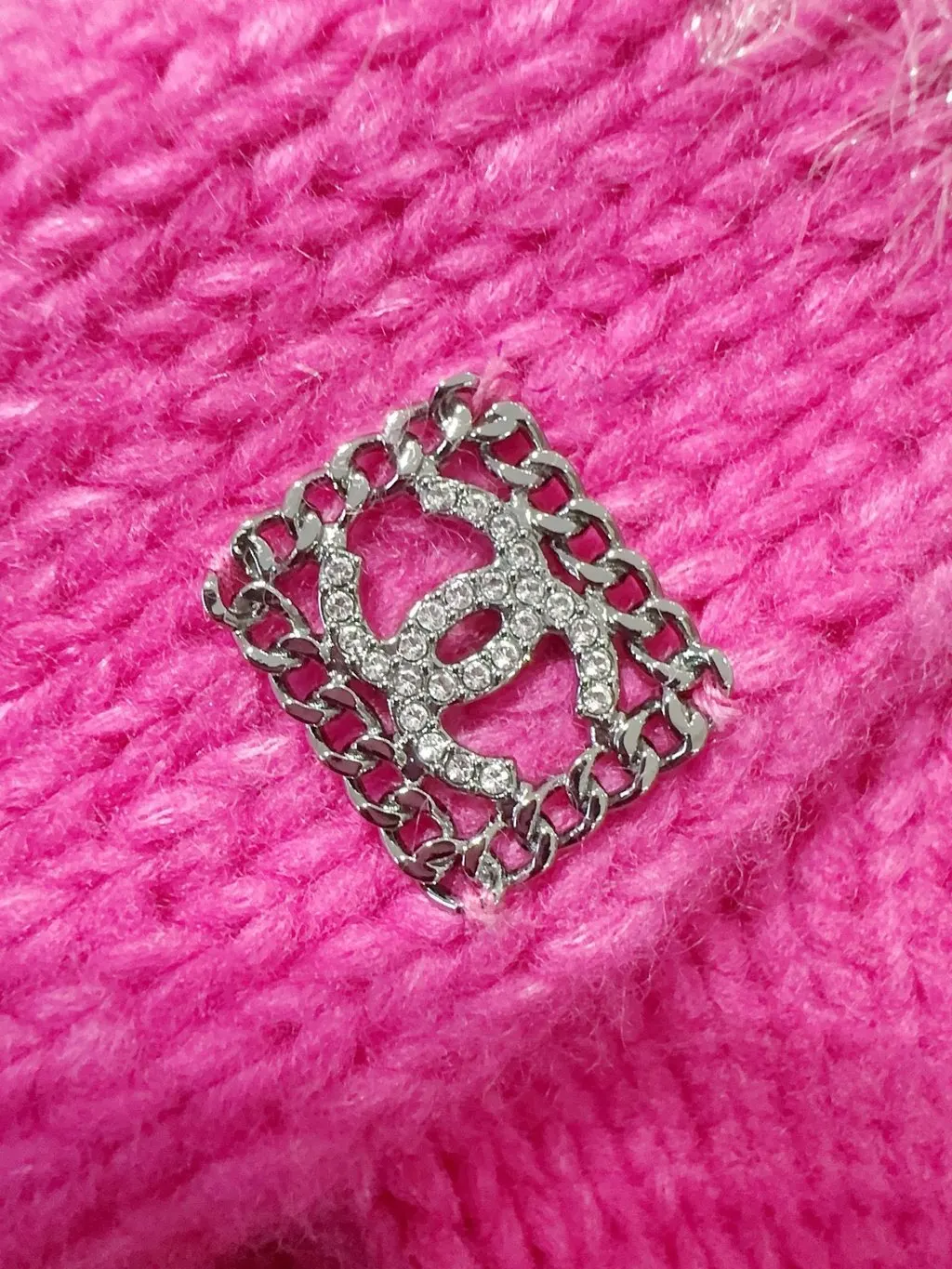 Chanel 21K Cashmere Knitwear MultiColor Cashmere Never worn - Box View