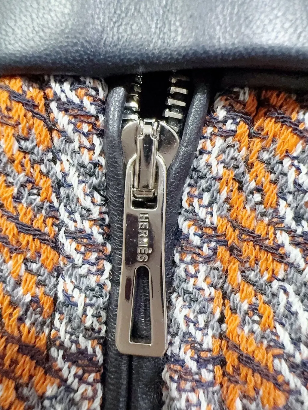 Hermès Wool Skirt MultiColor Wool Never worn, with tag - Inside View