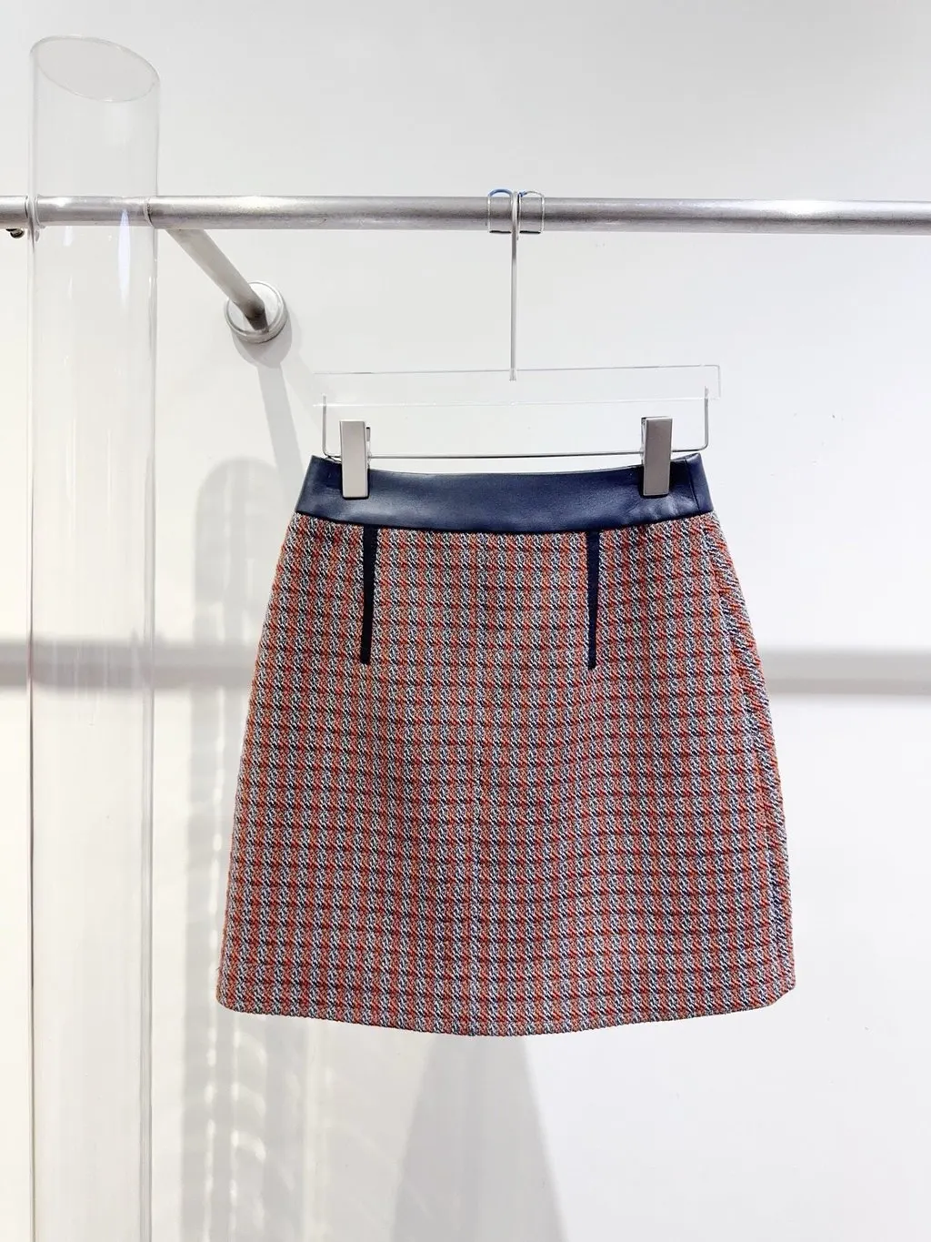 Hermès Wool Skirt MultiColor Wool Never worn, with tag - Model View