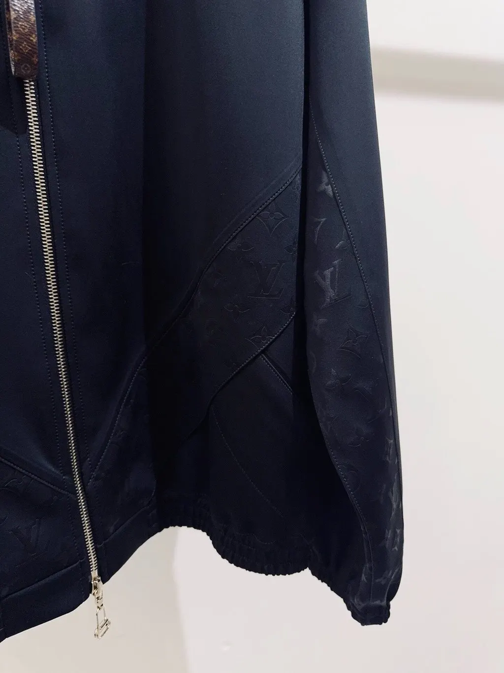 Louis Vuitton Black Polyamide Jacket Black Polyamide Never worn, with tag - Box View