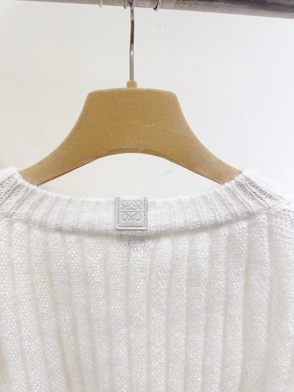 Loewe White Wool Knitwear White Wool Never worn - Model View