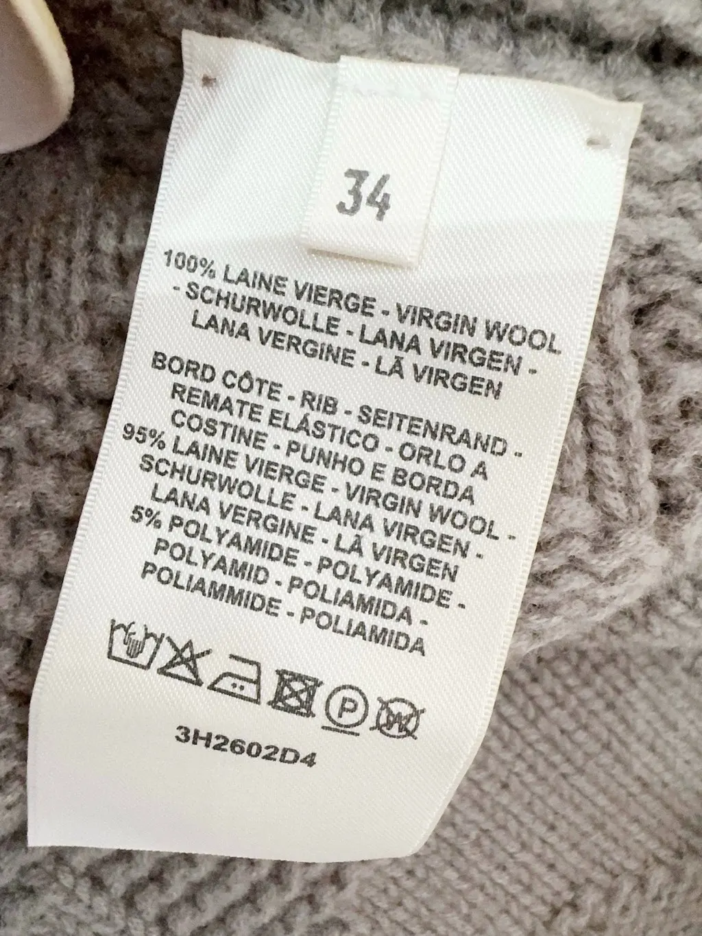 Hermès Brown Wool Knitwear Brown Wool Never worn - Model View