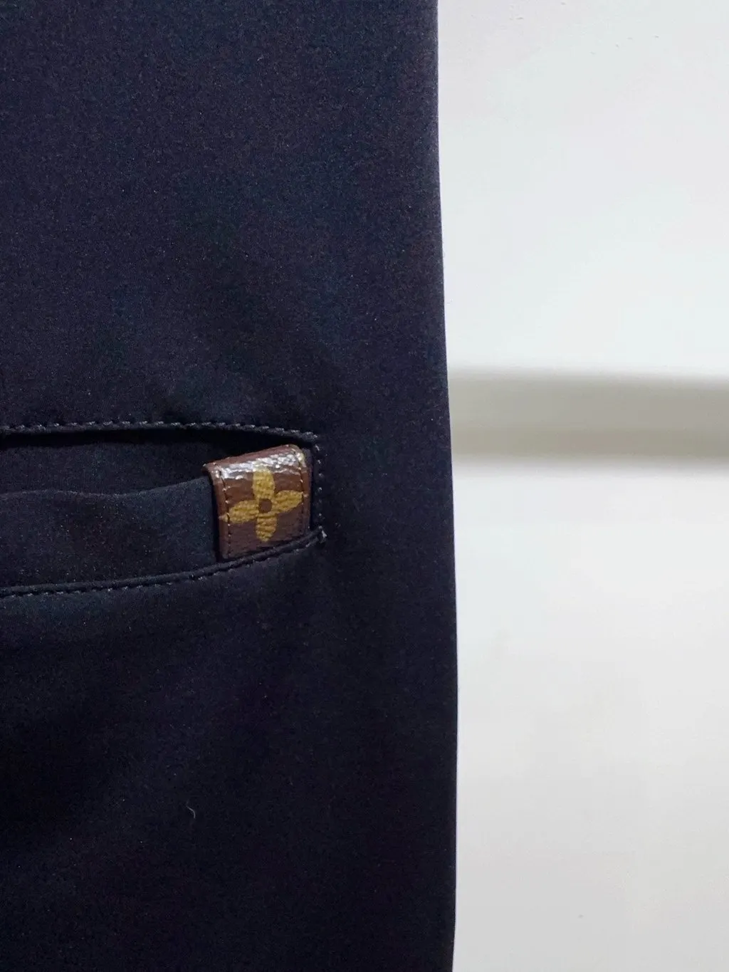 Louis Vuitton Black Cotton Trousers Black Cotton Never worn, with tag - Model View