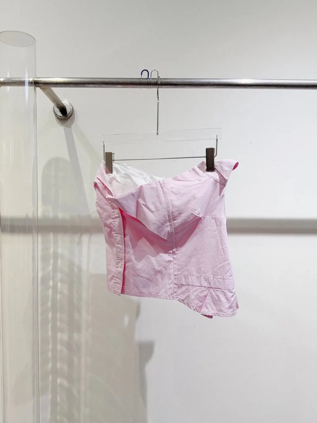 Miu Miu Pink Silk Top Pink Silk Never worn - Model View