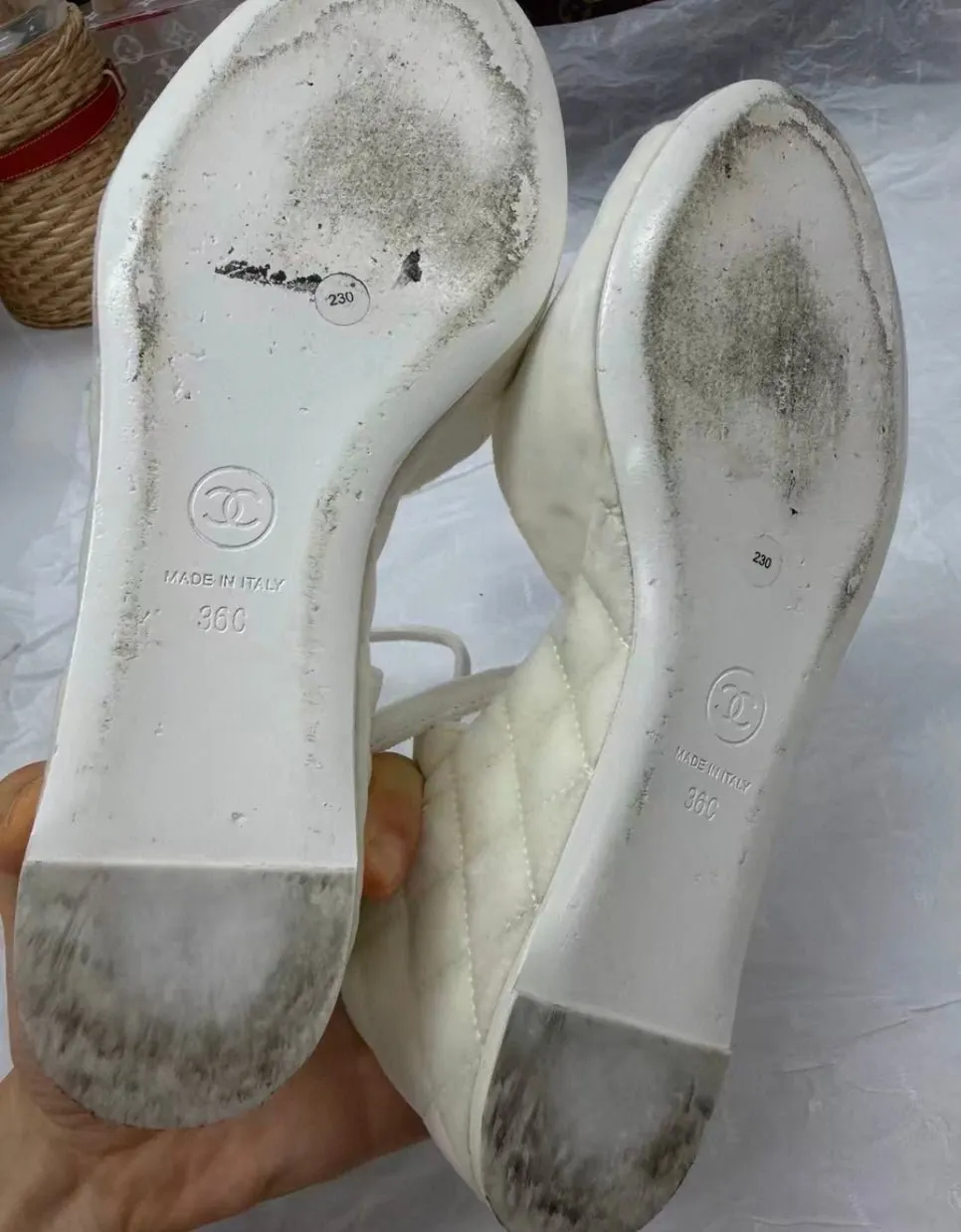 Chanel White Fabric Sandals White Very good - Model View