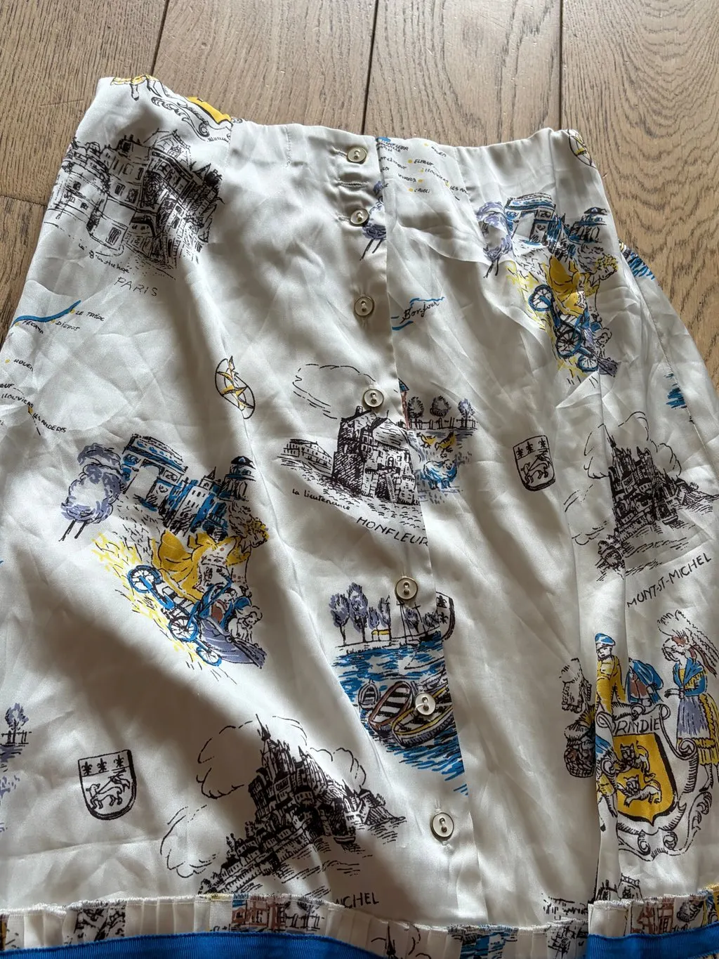 Celine White Silk Skirt White Silk Very good - Box View