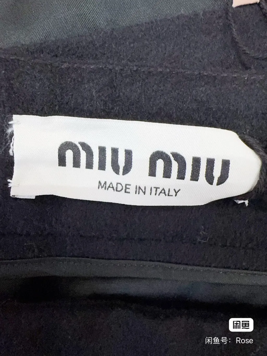 Miu Miu Black Cashmere Skirt Black Cashmere Never worn - Model View