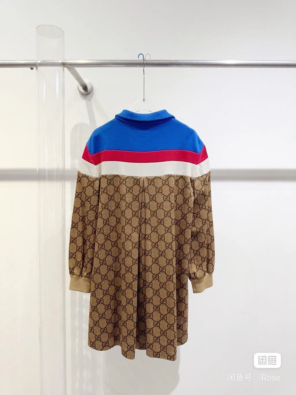Gucci Camel Wool Coat Camel Wool Never worn - Model View