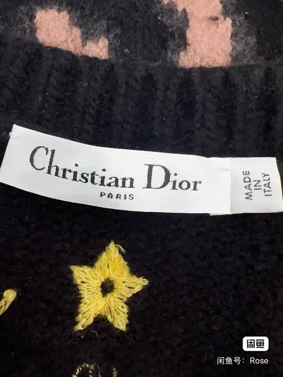 Dior Black Wool Knitwear Black Wool Very good - Model View