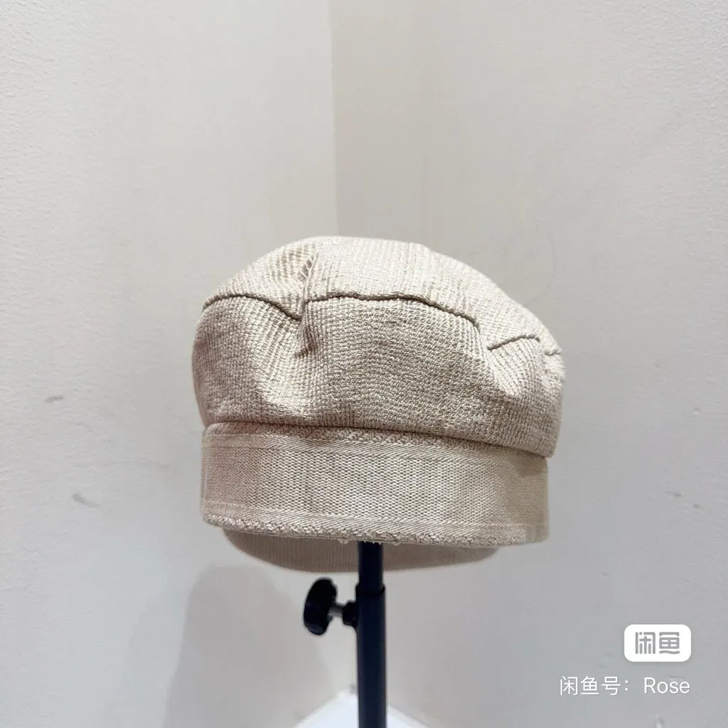 Dior Beige Linen Hat Beige Linen Very good - Model View