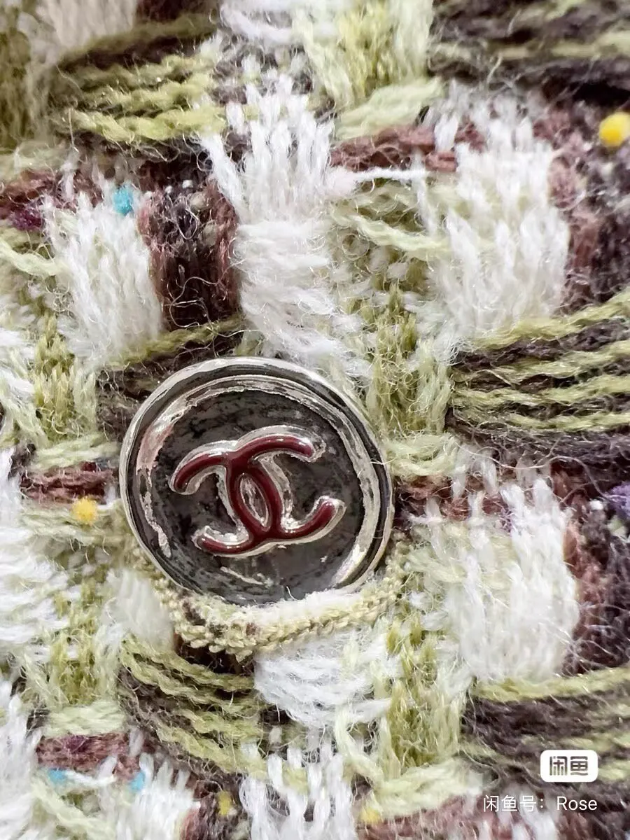 Chanel Tweed Jacket MultiColor Tweed Never worn, with tag - Inside View