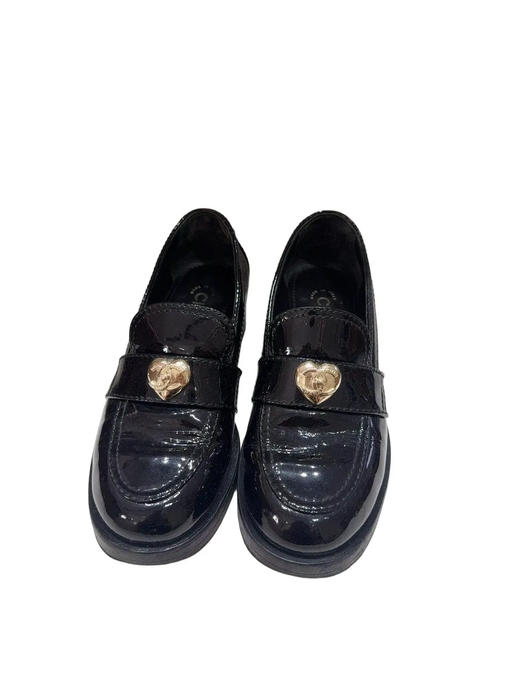 Chanel Leather Flat Shoes MultiColor Leather Very good - Front View