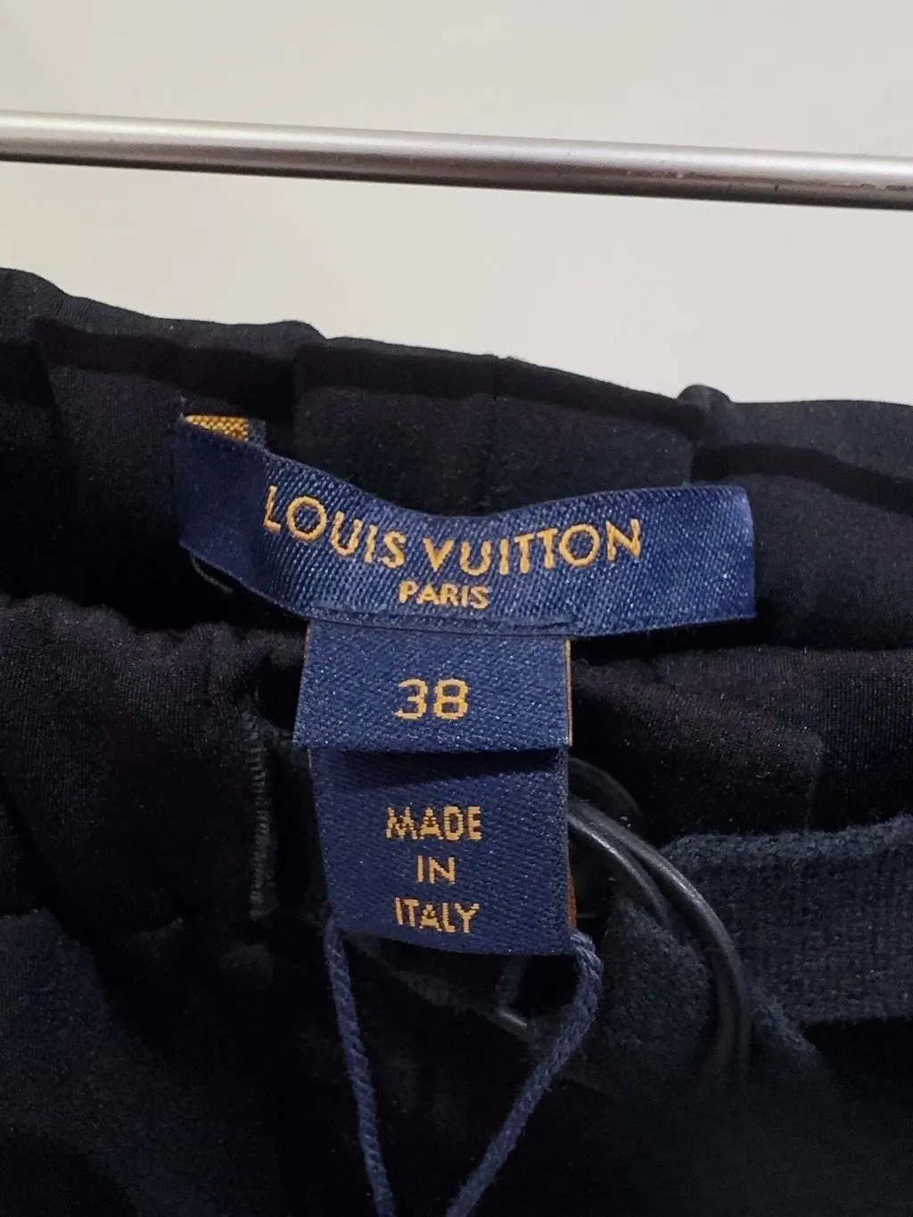 Louis Vuitton Black Cotton Trousers Black Cotton Never worn, with tag - Model View
