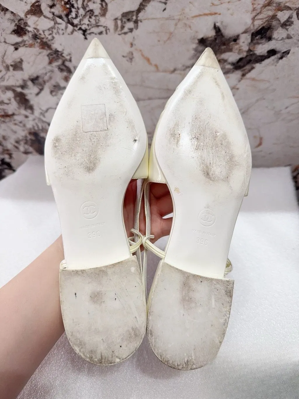 Chanel Leather Flat Shoes MultiColor Leather Very good - Model View