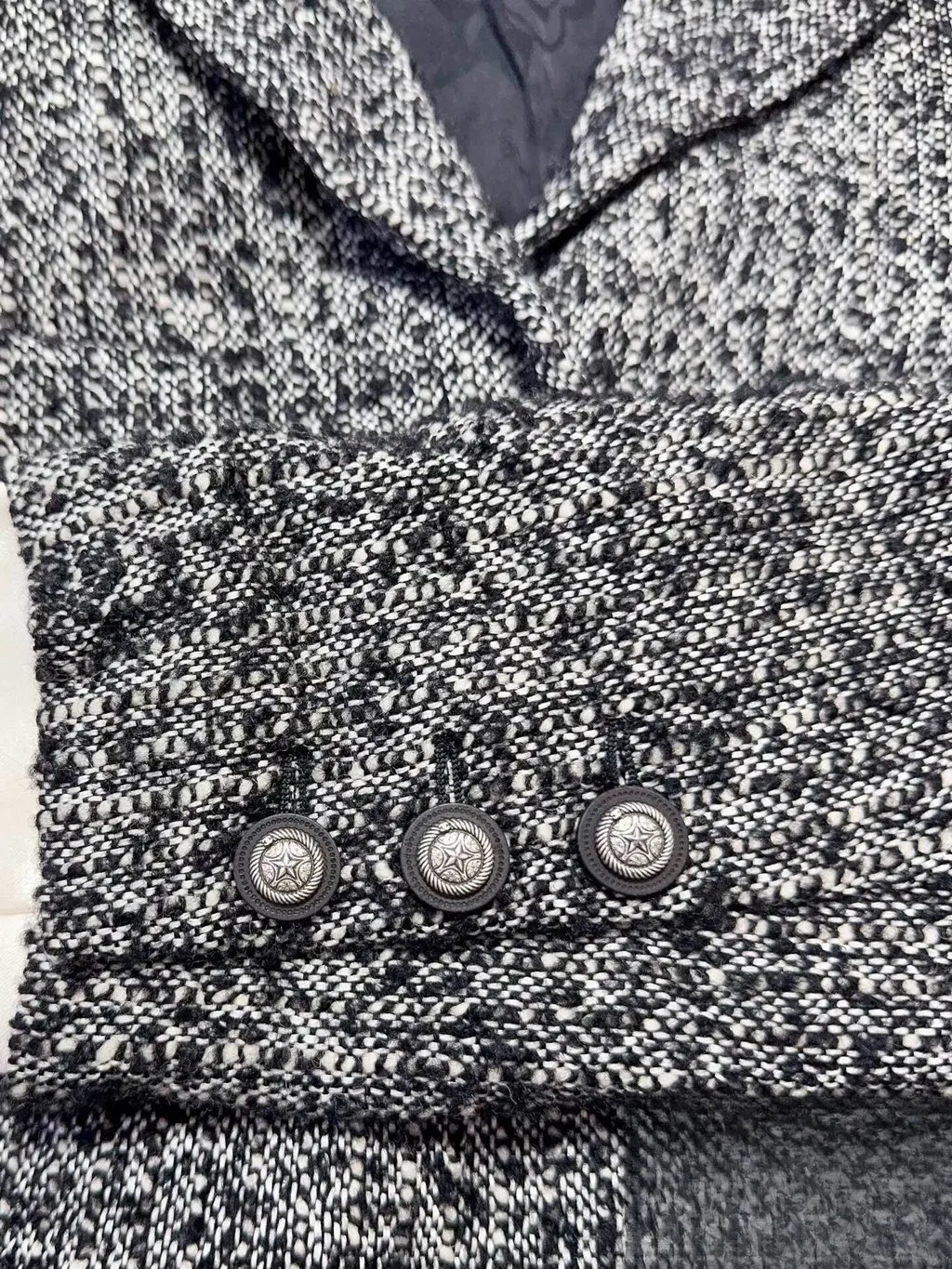 Chanel Tweed Jacket MultiColor Tweed Never worn - Box View