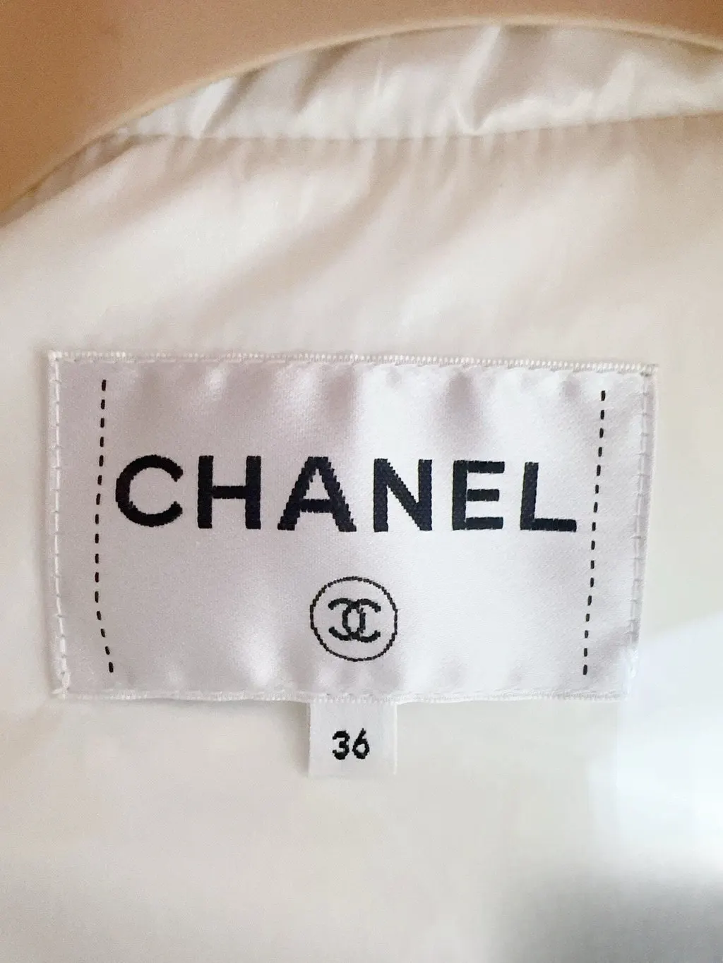 Chanel Tweed Jacket MultiColor Tweed Very good - Model View