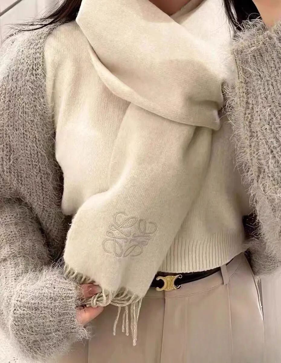 Loewe Cashmere Scarf MultiColor Cashmere Very good - Box View