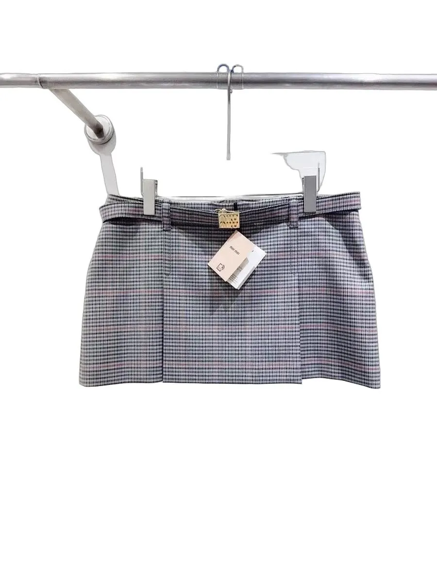 Miu Miu Grey Wool Skirt Grey Wool Never worn, with tag - Front View