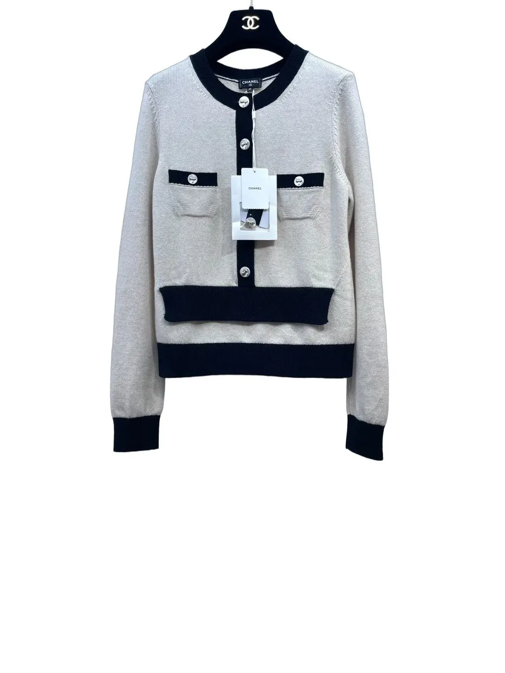 Chanel 25K Cashmere Knitwear MultiColor Cashmere Very good - Front View