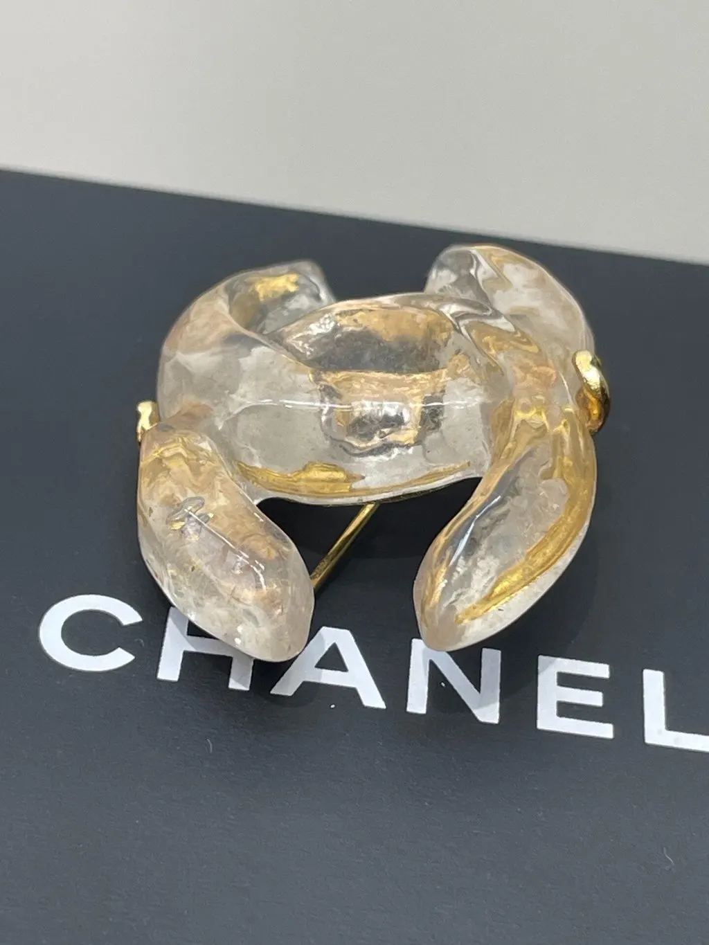 Chanel Plastic Brooch MultiColor Plastic Very good - Inside View