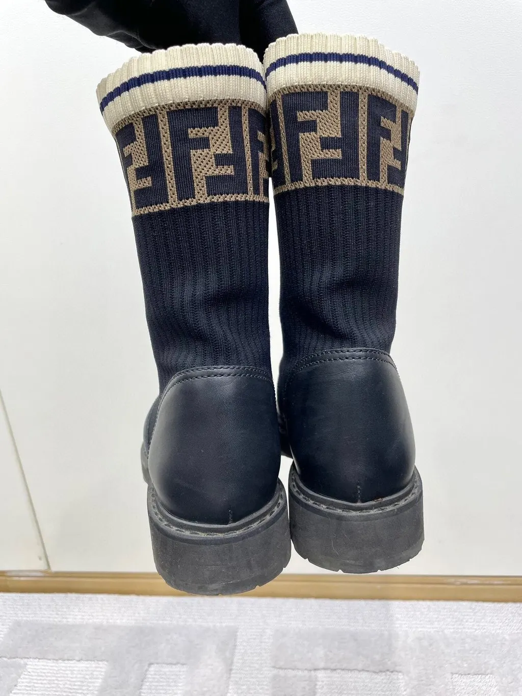 Fendi Black Leather Boots Black Leather Very good - Back View