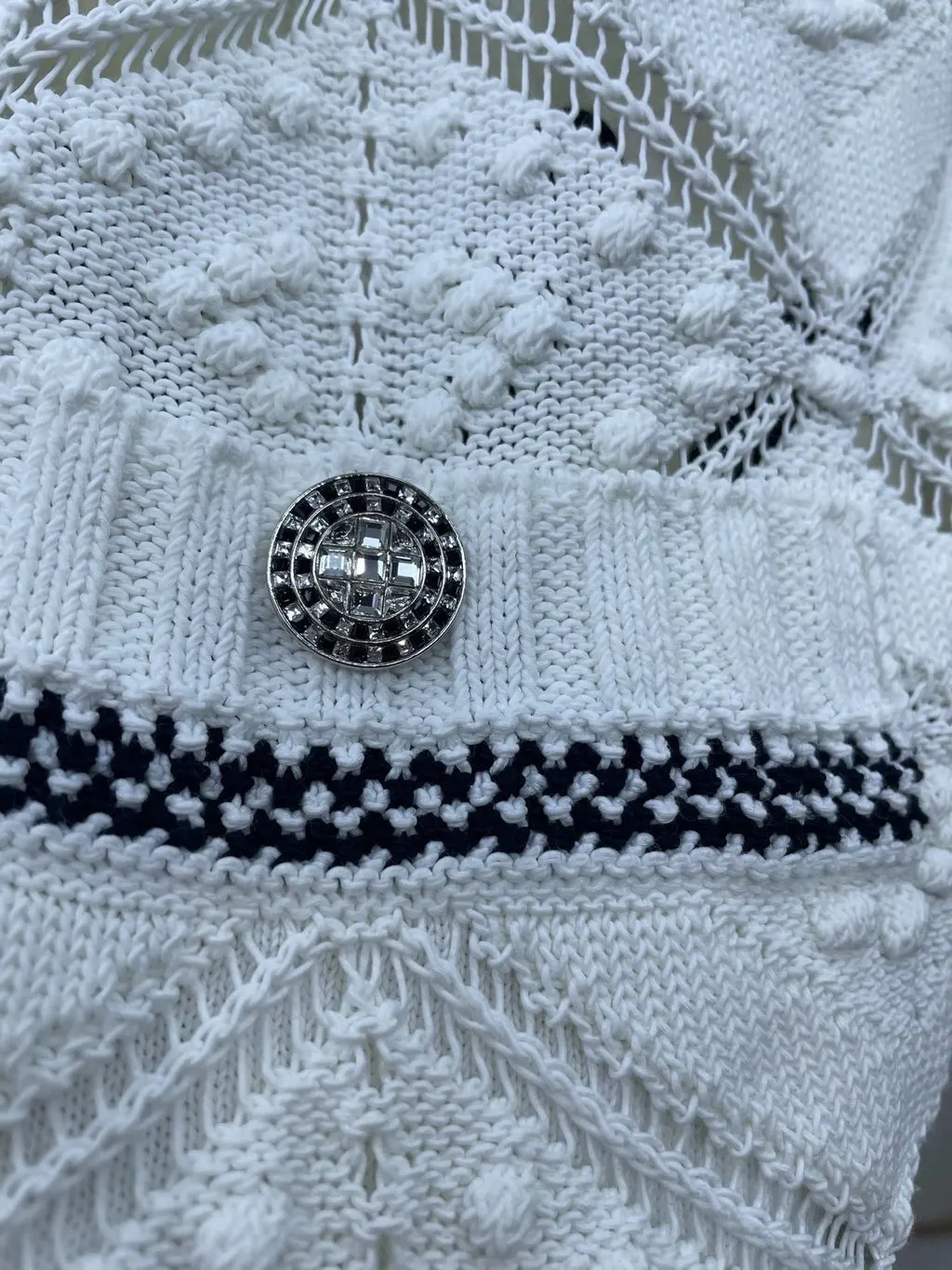 Chanel White Cotton Knitwear White Cotton Very good - Model View