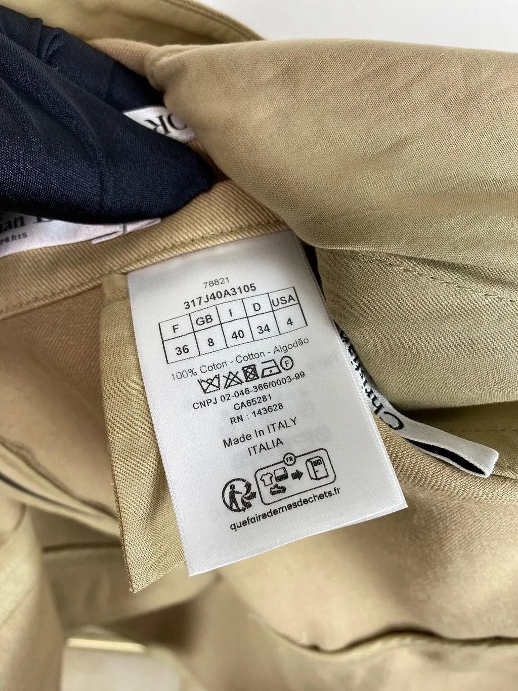 Dior Khaki Cotton Skirt Khaki Cotton Never worn, with tag - Model View