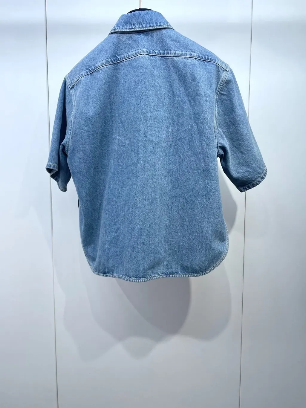 Louis Vuitton Blue Denim Top Blue Denim Never worn, with tag - Back View