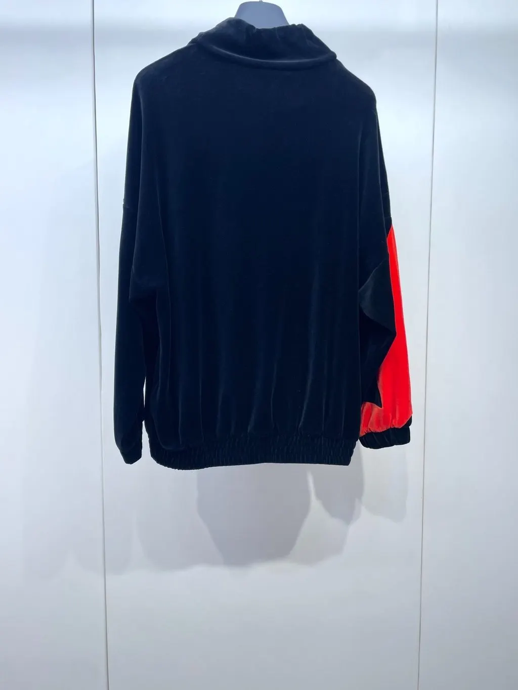 Louis Vuitton Velvet Top MultiColor Velvet Never worn, with tag - Back View