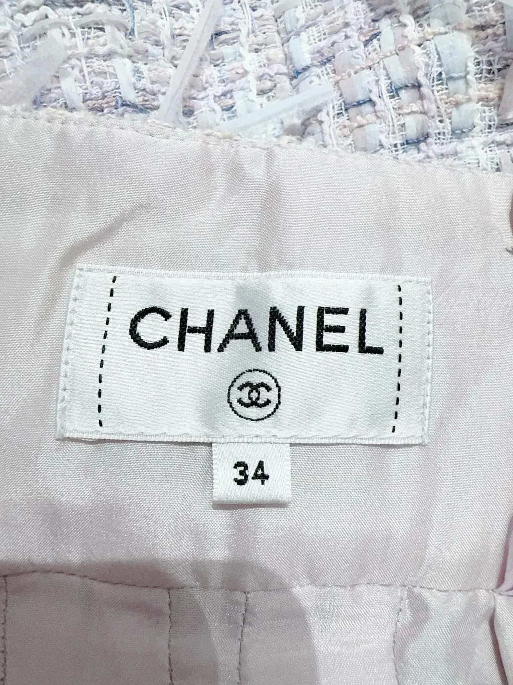 Chanel Tweed Skirt MultiColor Tweed Never worn - Box View