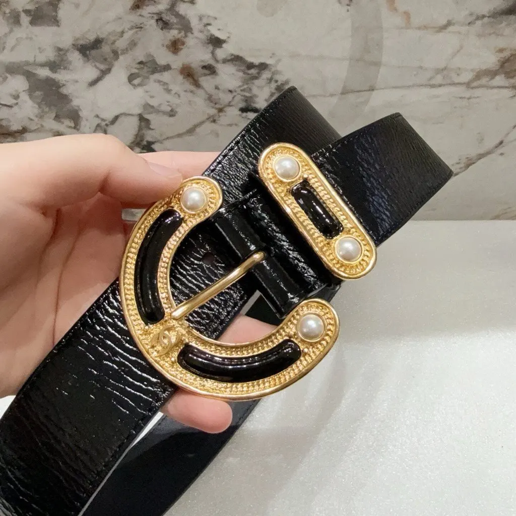 Chanel Black Leather Belt Black Leather Very good - Back View