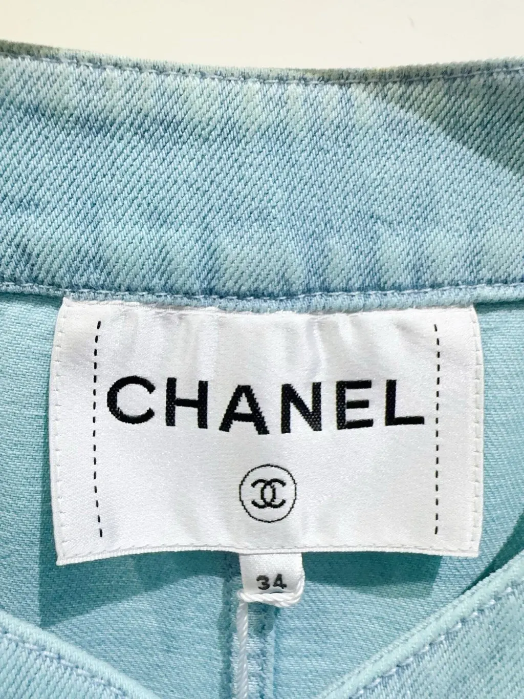 Chanel Blue Tweed Jacket Blue Tweed Never worn, with tag - Back View