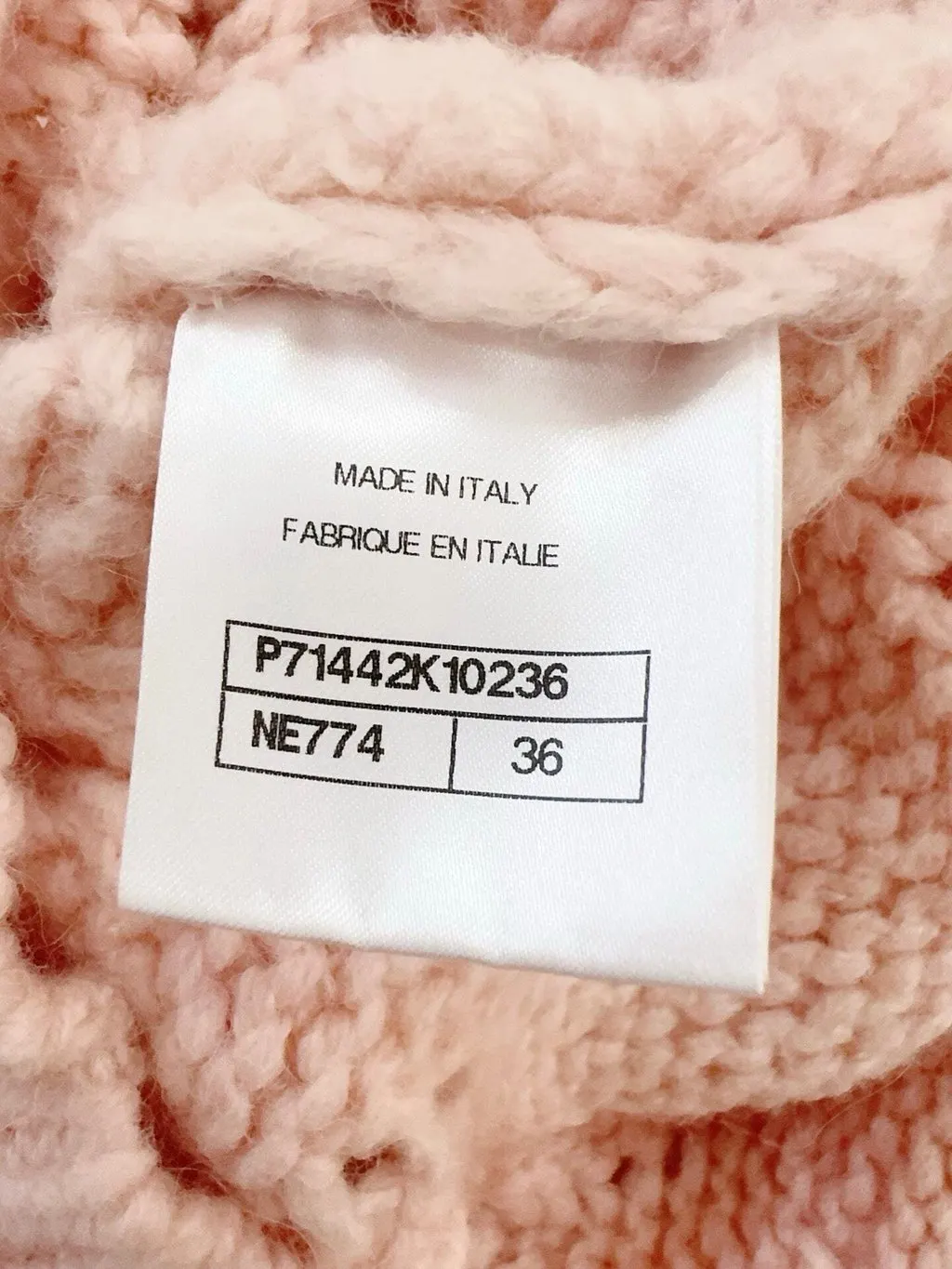 Chanel Wool Knitwear MultiColor Wool Very good - Model View