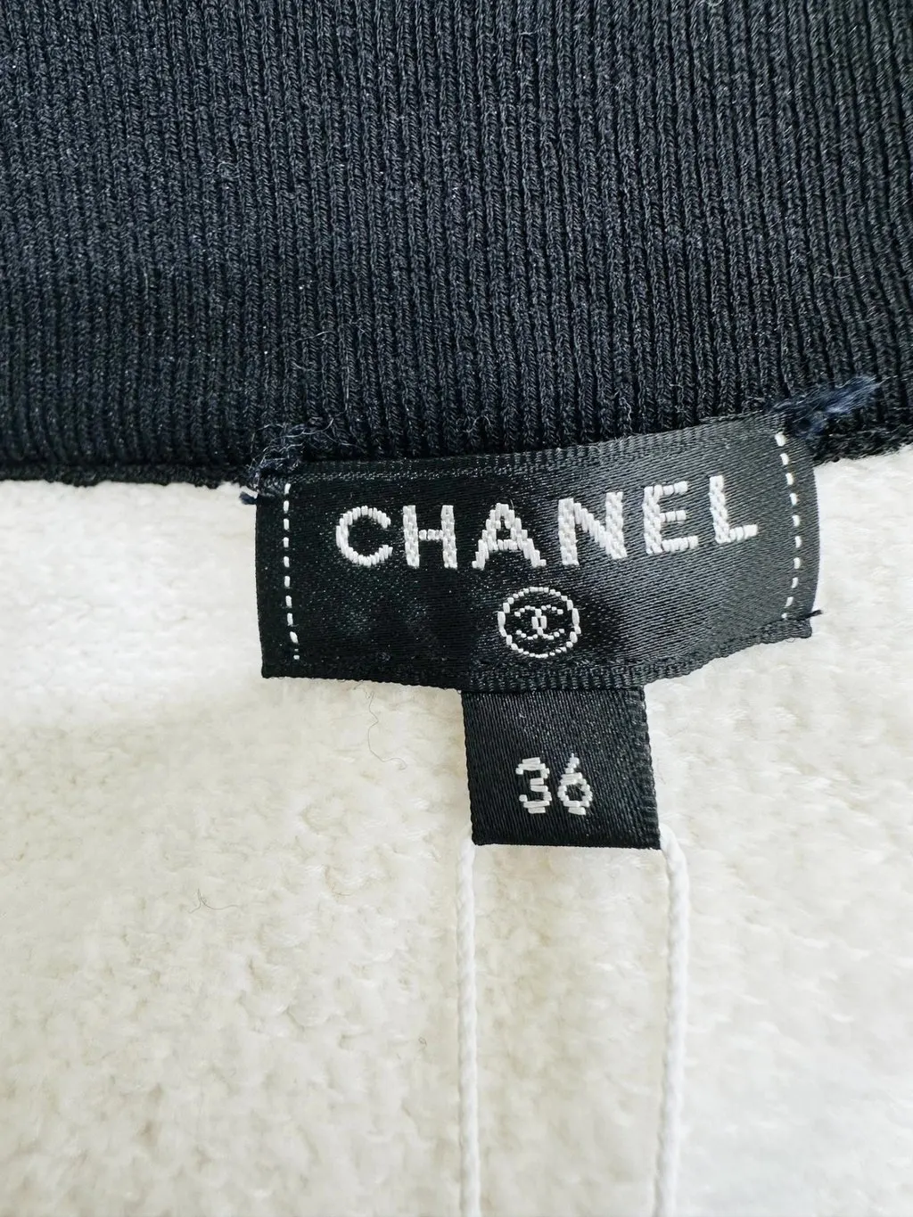 Chanel White Cotton Skirt White Cotton Never worn, with tag - Inside View