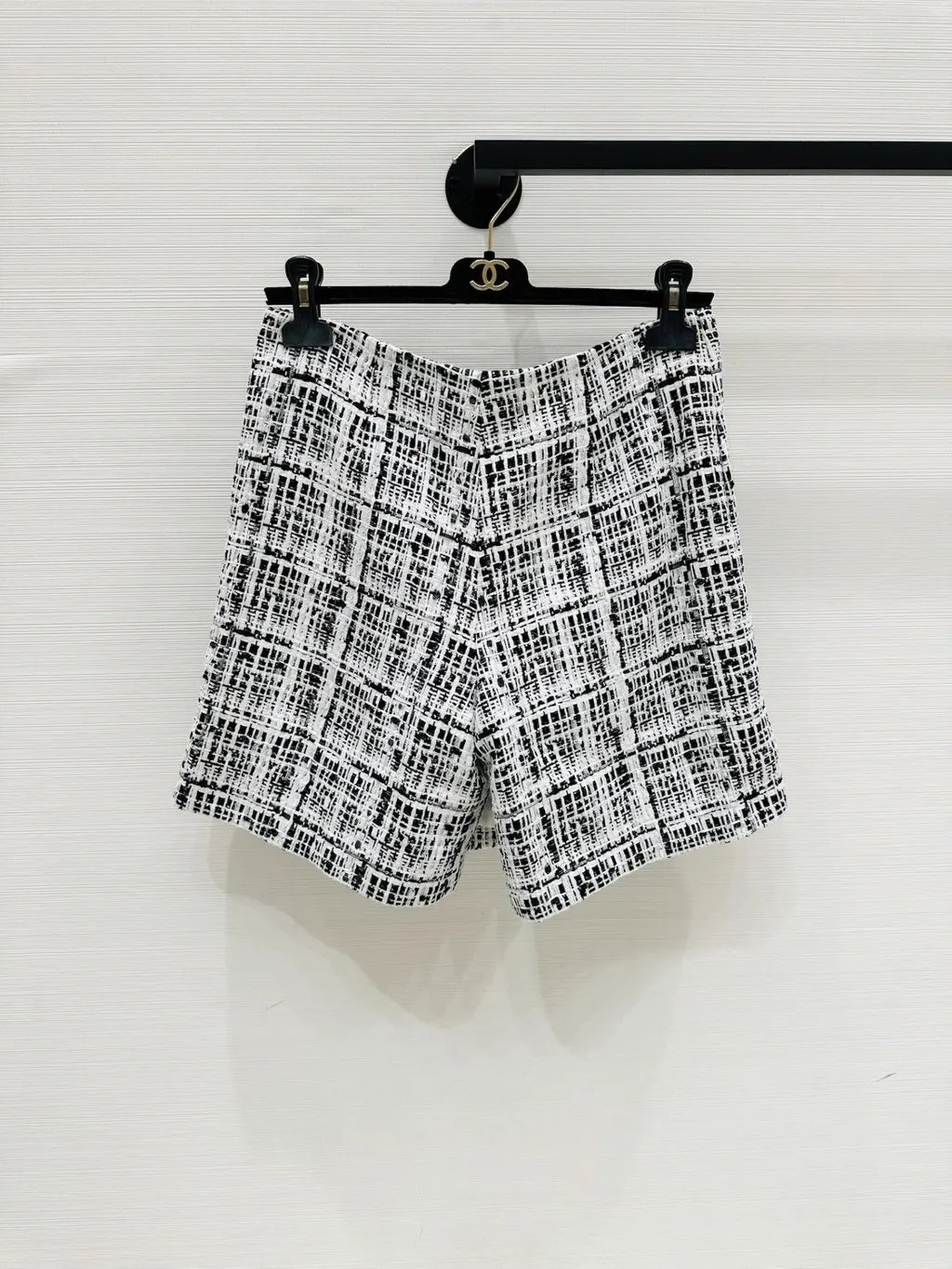 Chanel Wool Trousers MultiColor Wool Very good - Back View