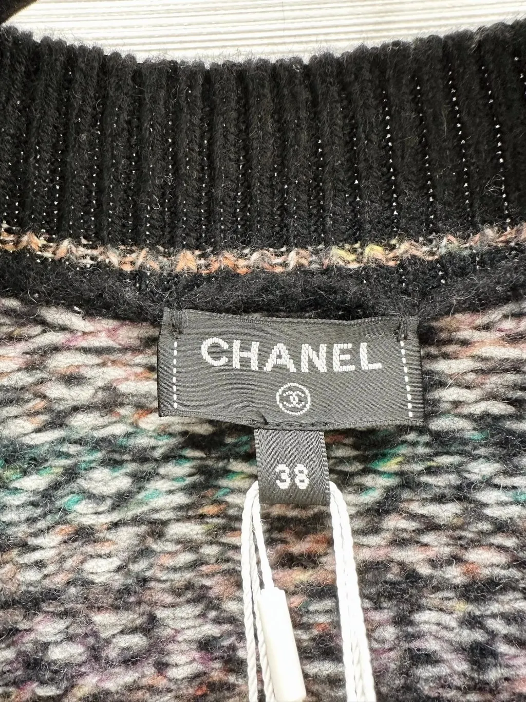 Chanel Cashmere Knitwear MultiColor Cashmere Very good - Back View